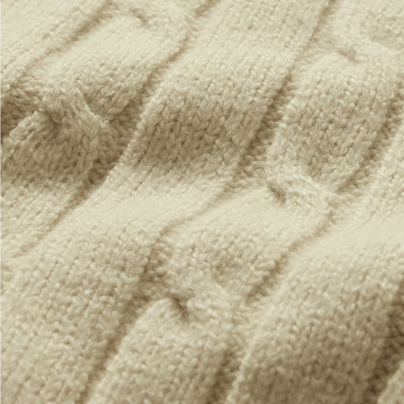 Gap Varsity Cable-Knit Sweater - Picture 3 of 6